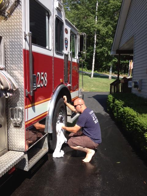 Engine 258 Sparkling In Lake George